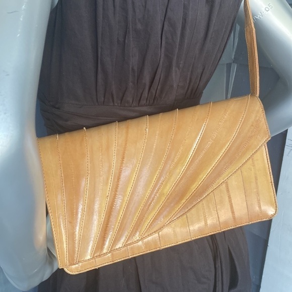 Vintage Camel Genuine Eel Skin Bag - Picture 4 of 7
